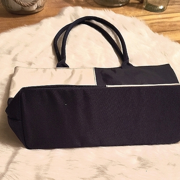 Navy and White Tote Bag - Picture 4 of 6